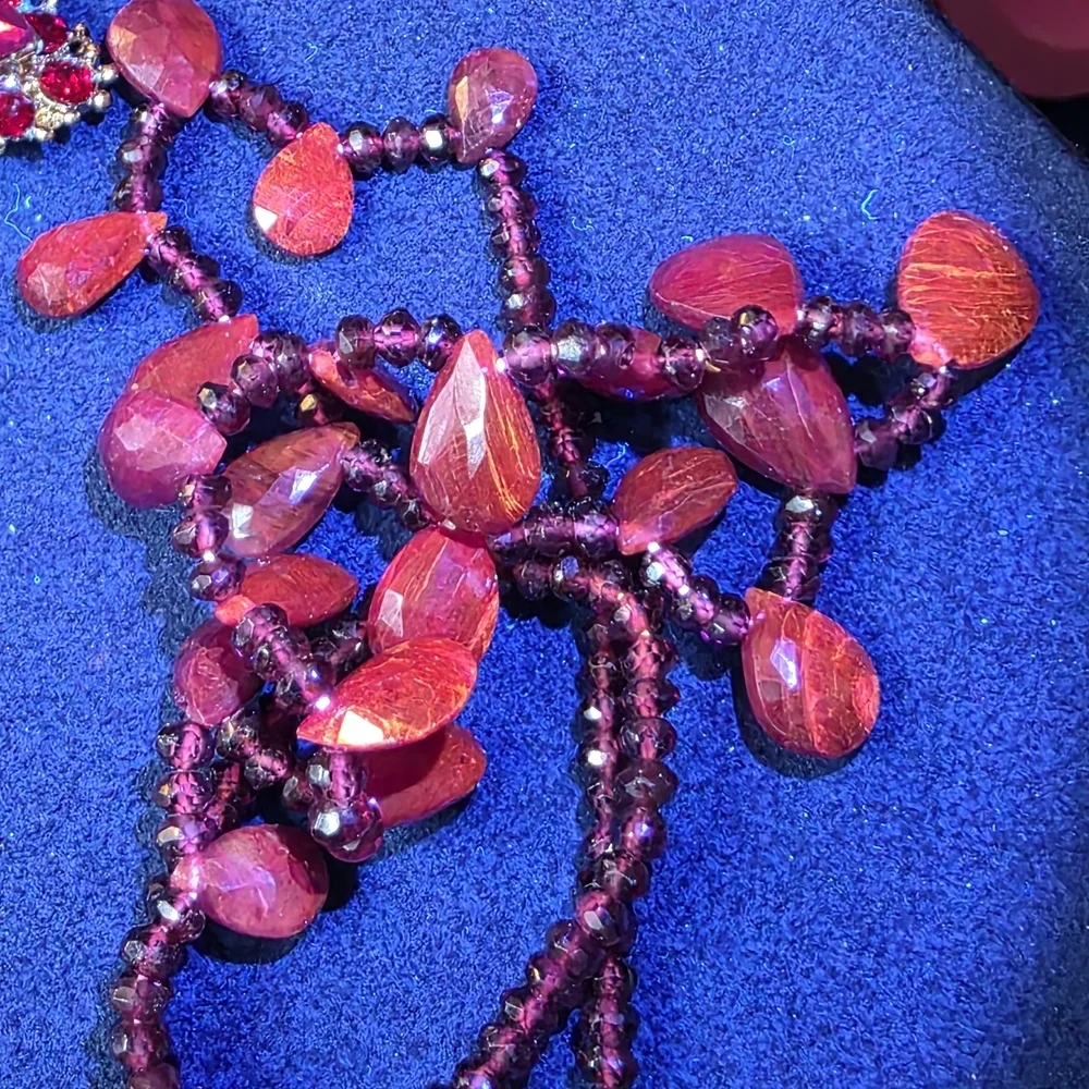 Ruby Red Faceted Teardrop Statement Necklace 16